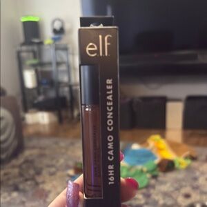 ELF 16HR Camo Concealer - Deep Brown